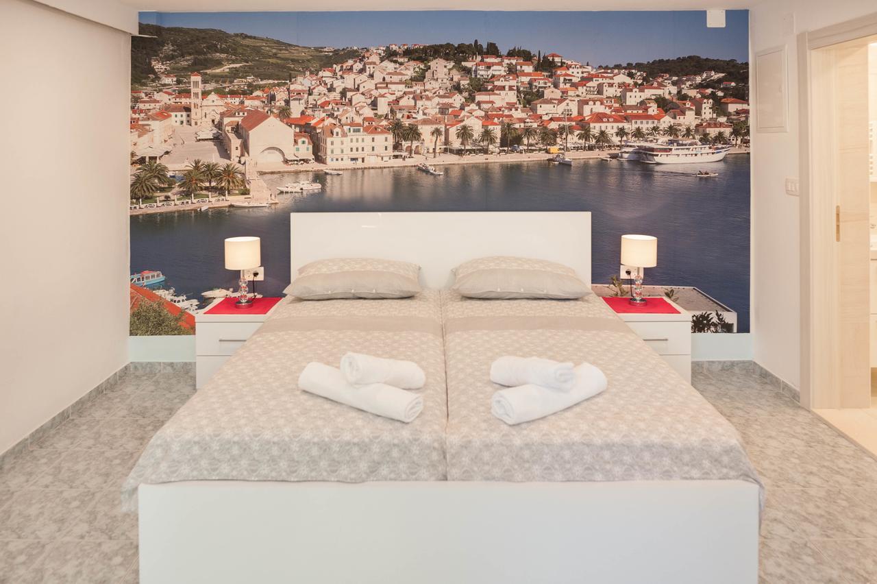 Majic * Hvar Town